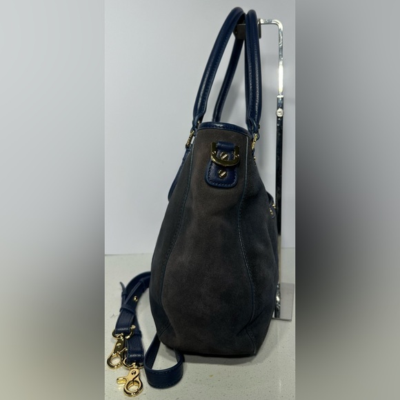 Tory Burch Suede Shoulder Bag with adjustable crossbody strap - Picture 3 of 6